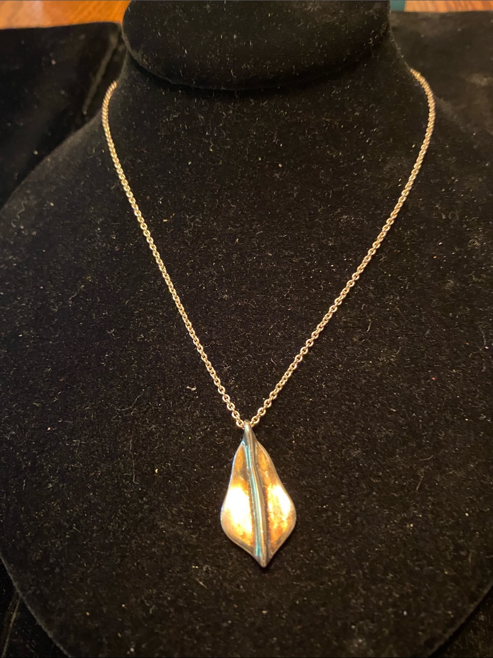 Tiffany Sterling Leaf Neckkace